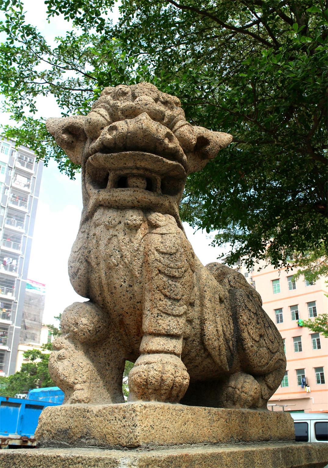 御赐石狮子-赖远美.JPG